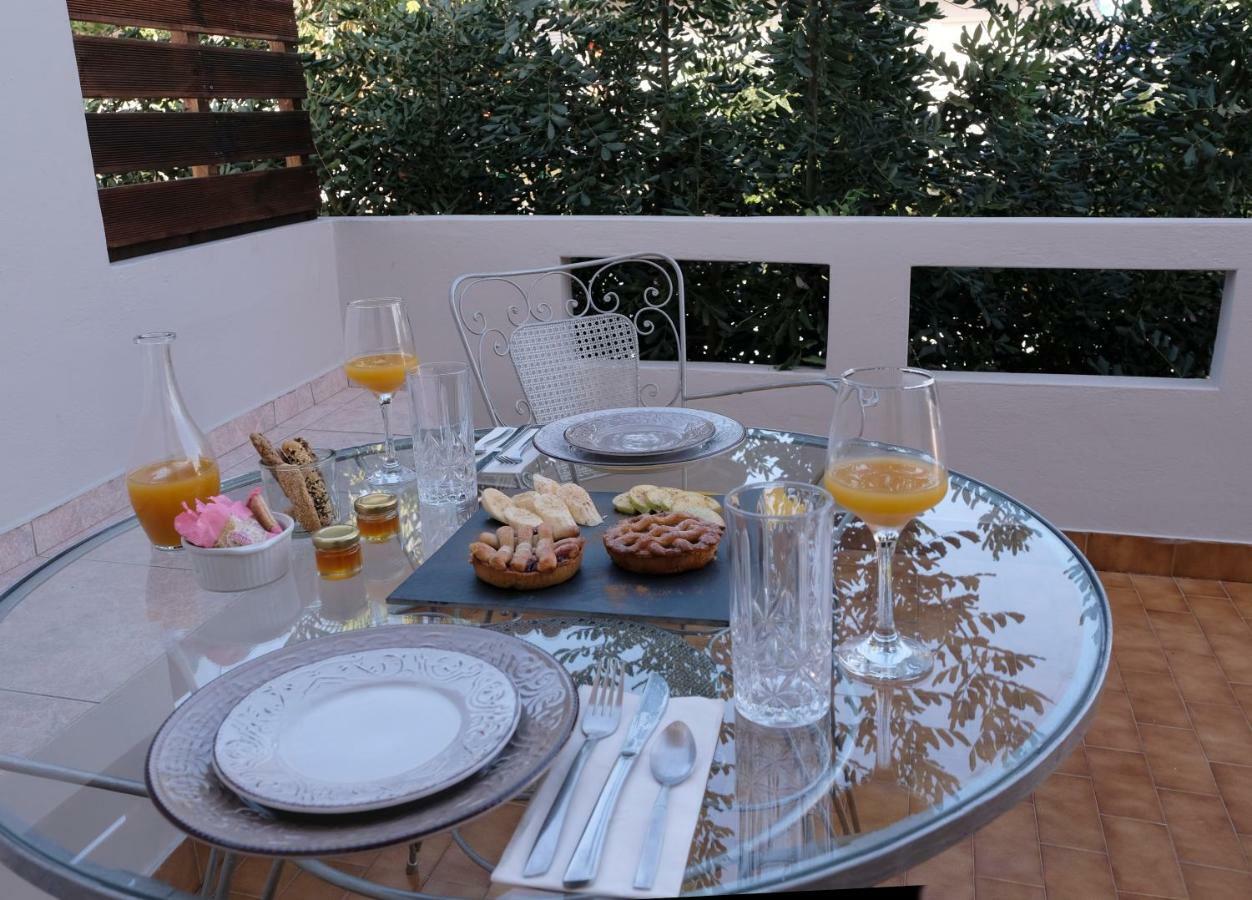 The Project Suite Heraklion  Bagian luar foto