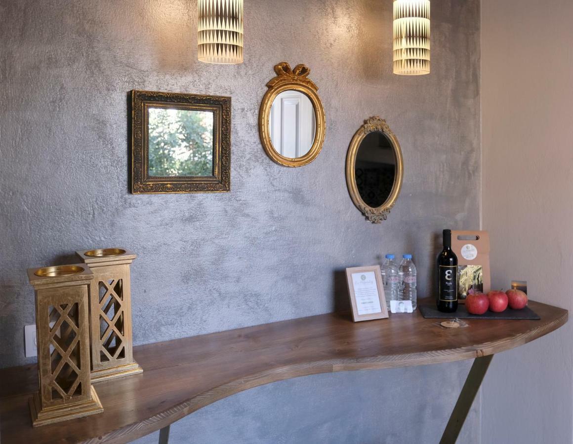 The Project Suite Heraklion  Bagian luar foto