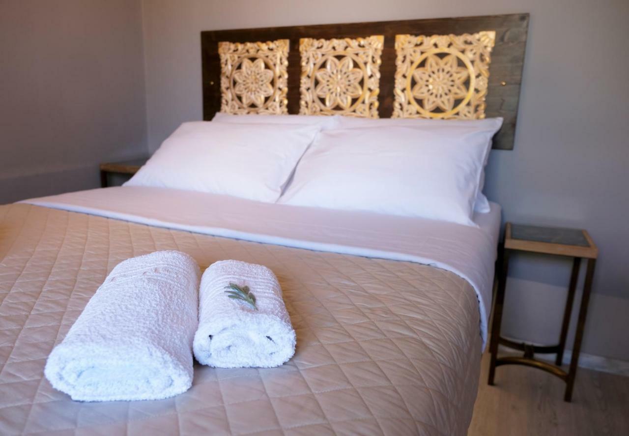 The Project Suite Heraklion  Bagian luar foto
