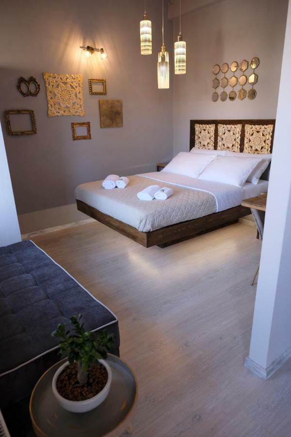 The Project Suite Heraklion  Bagian luar foto